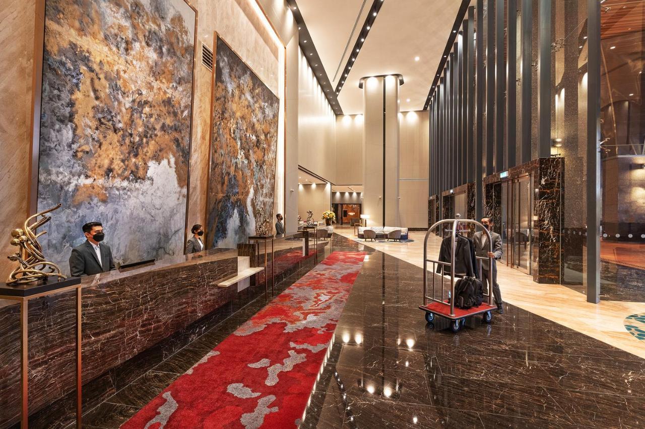 M World Hotel Formerly Known As Avante Hotel Петалинг-Джая Экстерьер фото The lobby of the hotel