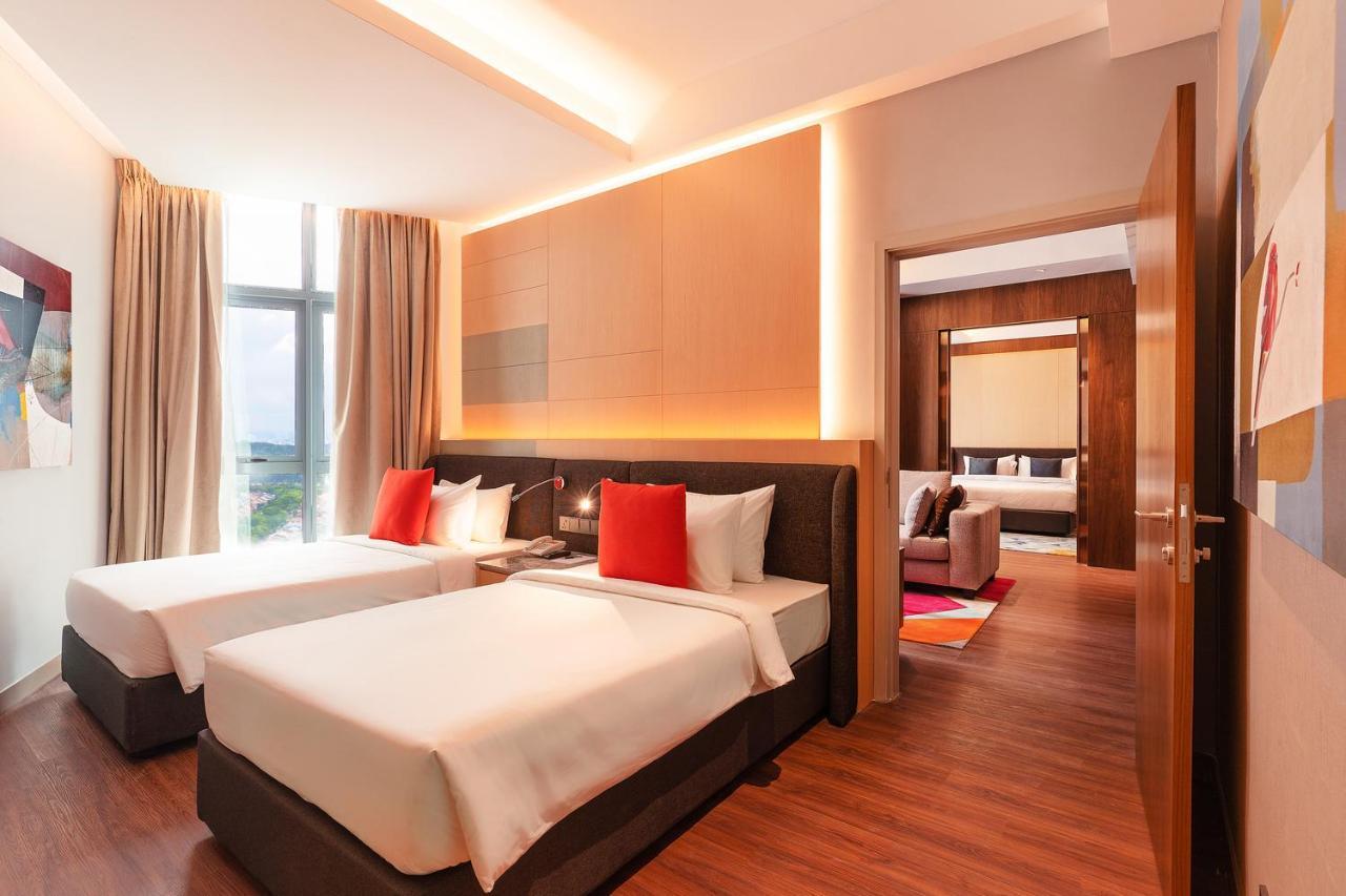M World Hotel Formerly Known As Avante Hotel Петалинг-Джая Экстерьер фото Family Suite