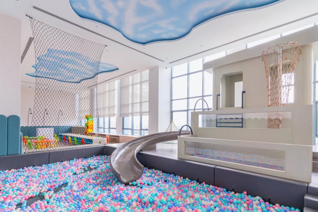 M World Hotel Formerly Known As Avante Hotel Петалинг-Джая Экстерьер фото Ball pit at the Children's Museum of Indianapolis